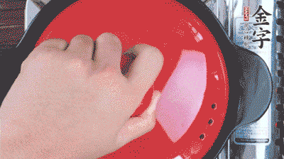 加香菇燉10分鐘后。