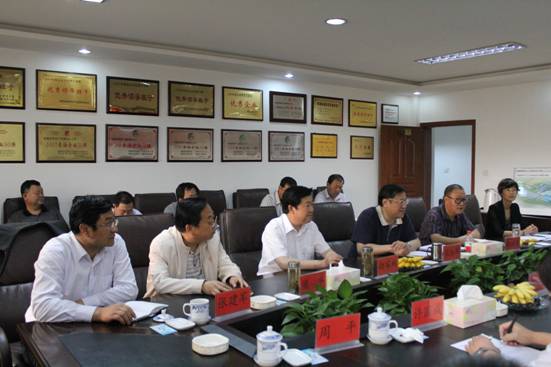 省委常委、副省長(zhǎng)駱玉林實(shí)地考察物產(chǎn)集團(tuán)&ldquo;雙百&rdquo;行動(dòng)重點(diǎn)項(xiàng)目